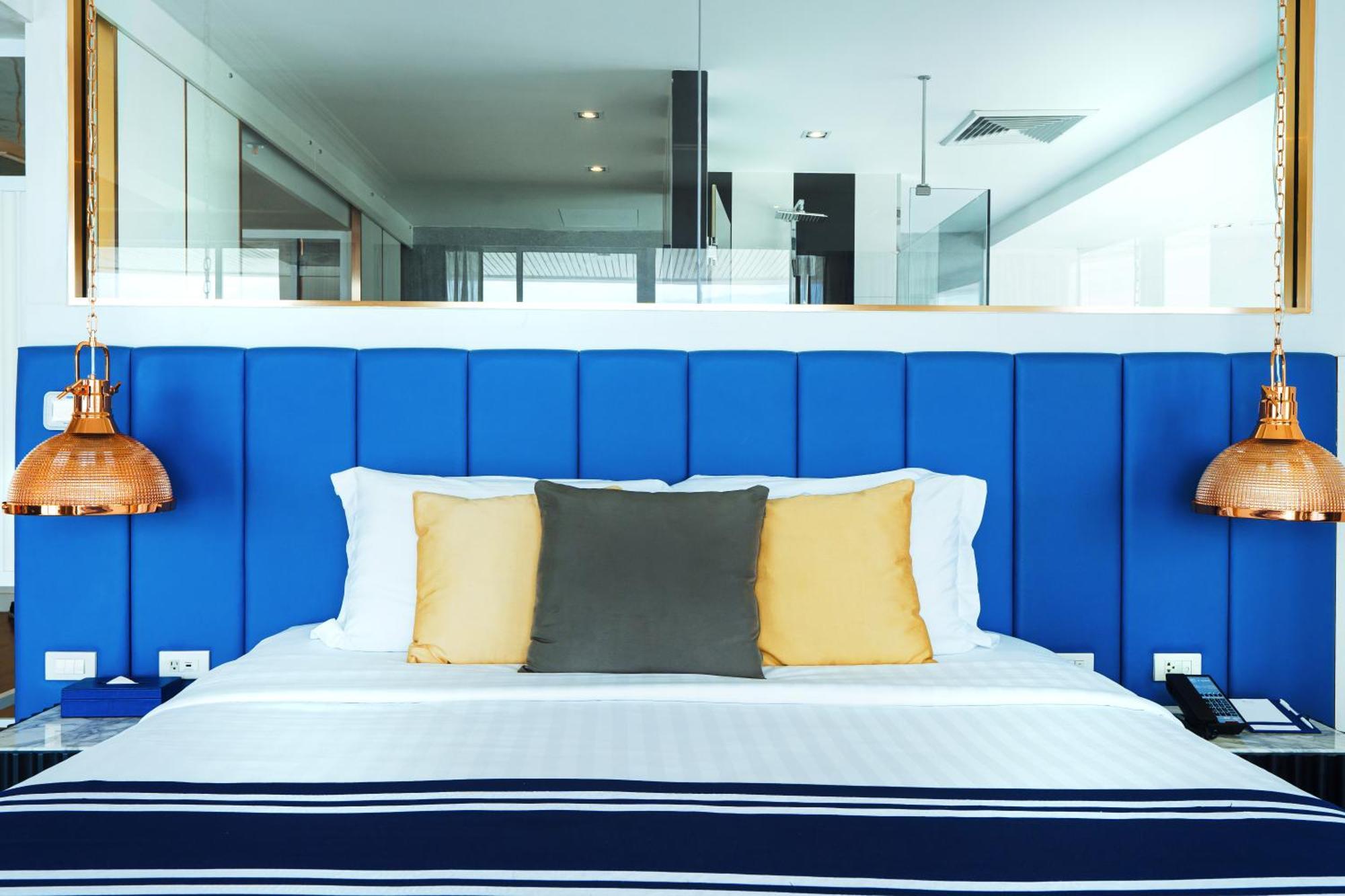 A-One The Royal Cruise Hotel Pattaya - Sha Extra Plus Room photo